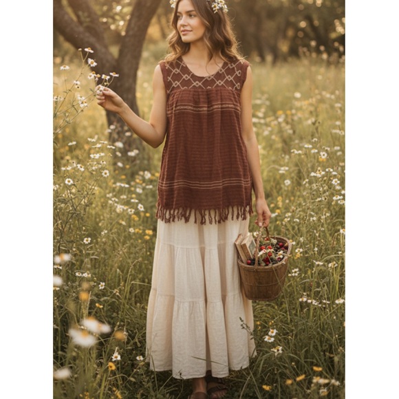 None Tops - Embroidered Knit Top M/L Geometric Cottagecore Boho Fairycore Neutral Vintage
